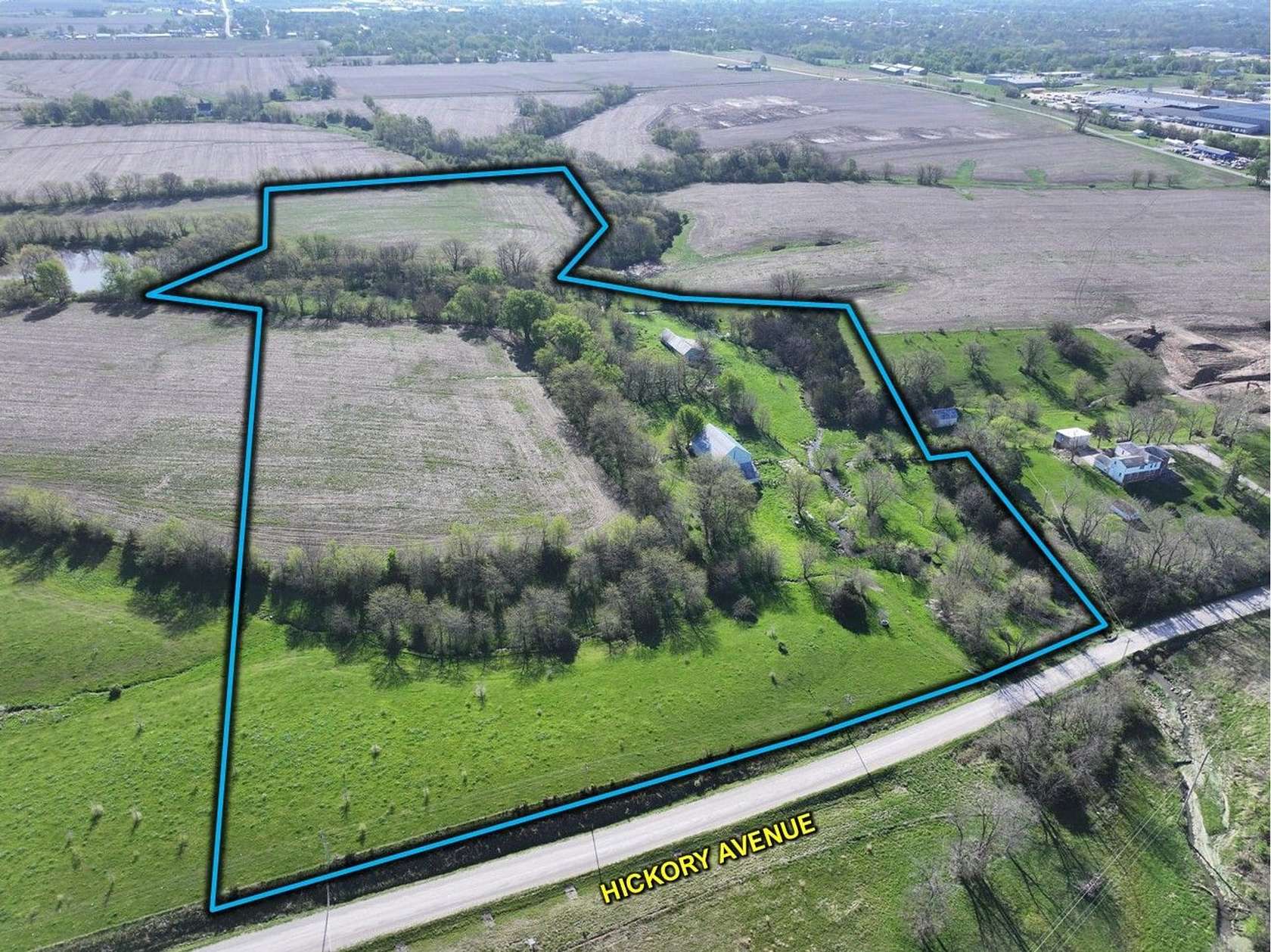 32 Acres of Land for Sale in Mount Pleasant, Iowa