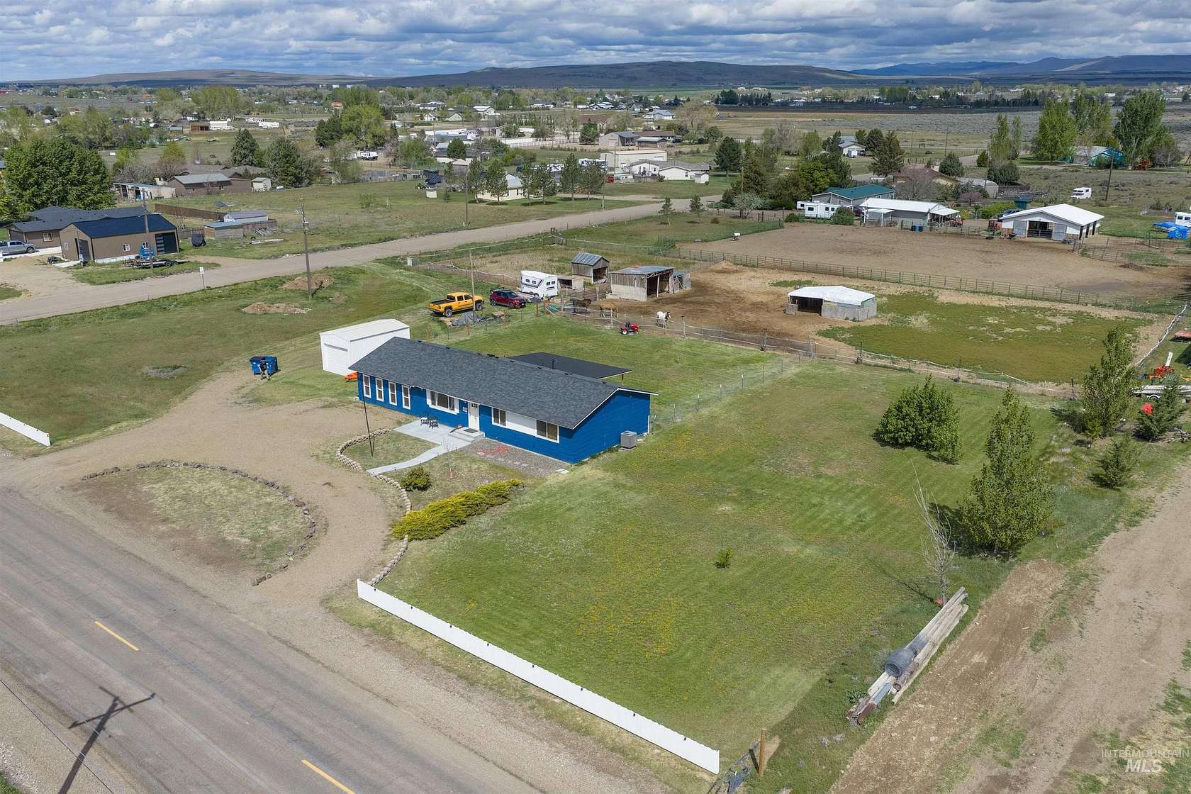 2 Acres of Land with Home for Sale in Mountain Home, Idaho