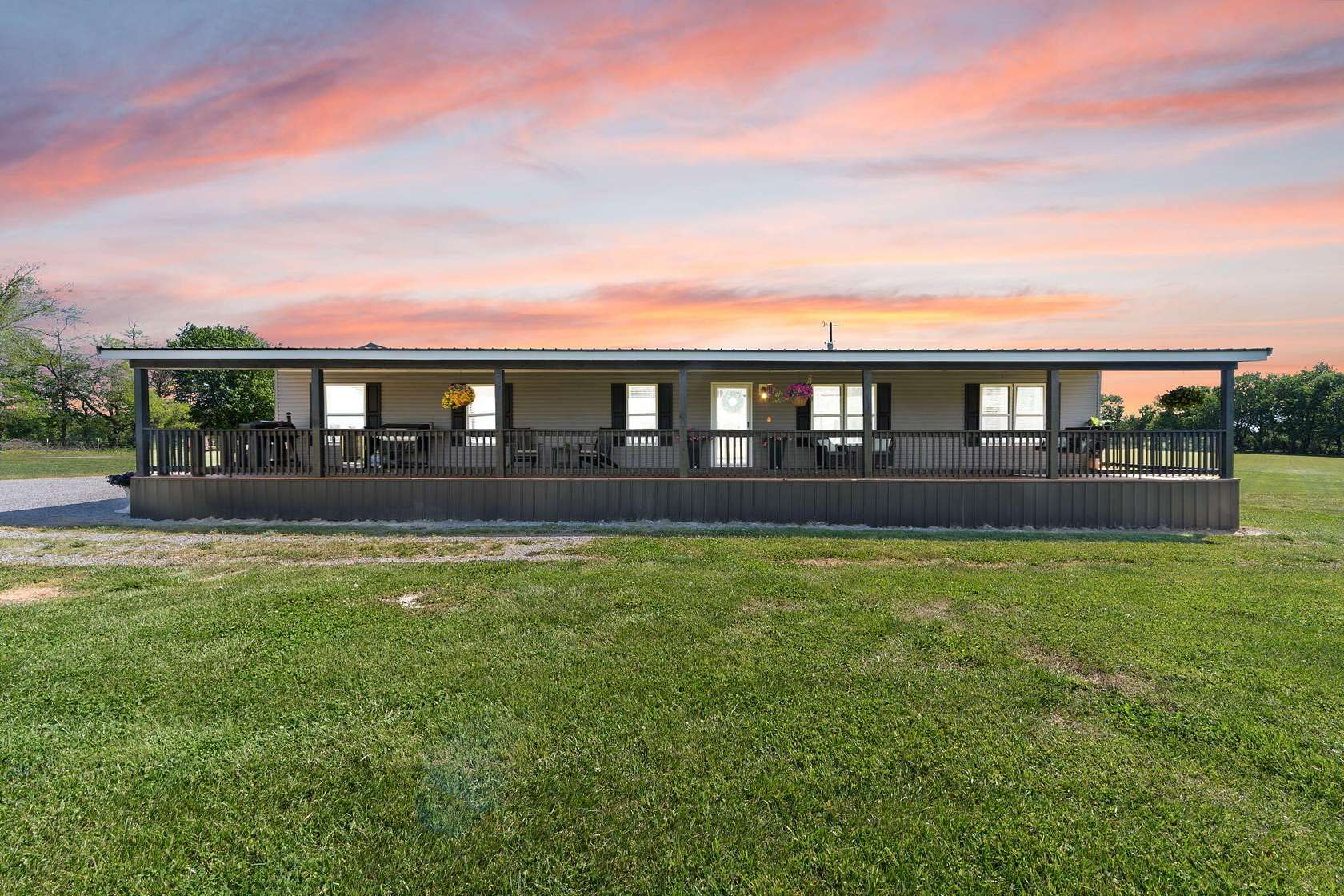 10 Acres of Land with Home for Sale in Russell Springs, Kentucky