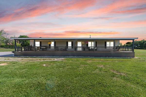 10 Acres of Land with Home for Sale in Russell Springs, Kentucky