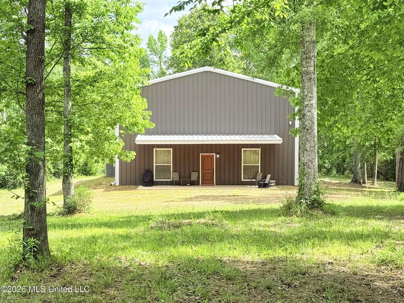 81.4 Acres of Recreational Land with Home for Sale in Brookhaven, Mississippi