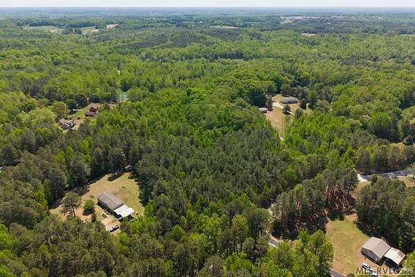 5 Acres of Residential Land for Sale in South Hill, Virginia