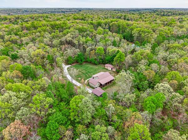 10 Acres of Land with Home for Sale in Monterey, Tennessee