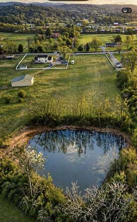 6.2 Acres of Land with Home for Sale in Hendersonville, Tennessee