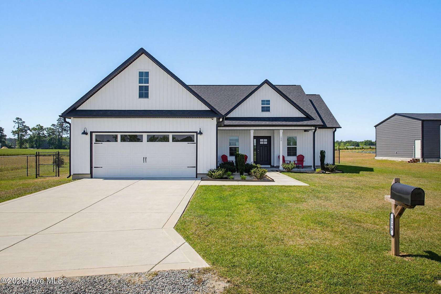 6 Acres of Land with Home for Sale in Beulaville, North Carolina