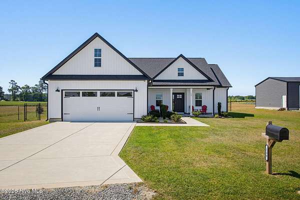 6 Acres of Land with Home for Sale in Beulaville, North Carolina