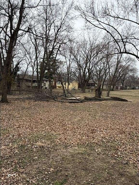 1 Acre of Residential Land for Sale in Grandview, Missouri