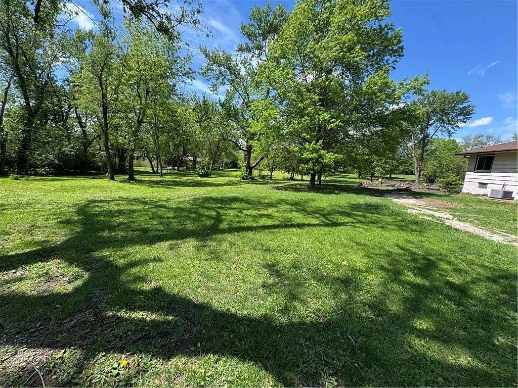 1 Acre of Residential Land for Sale in Grandview, Missouri