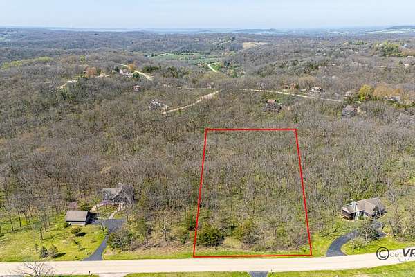 0.79 Acres of Land for Sale in Galena, Illinois