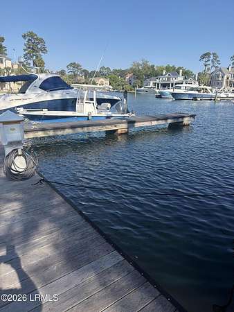 0.98 Acres of Residential Land for Sale in Hilton Head Island, South Carolina