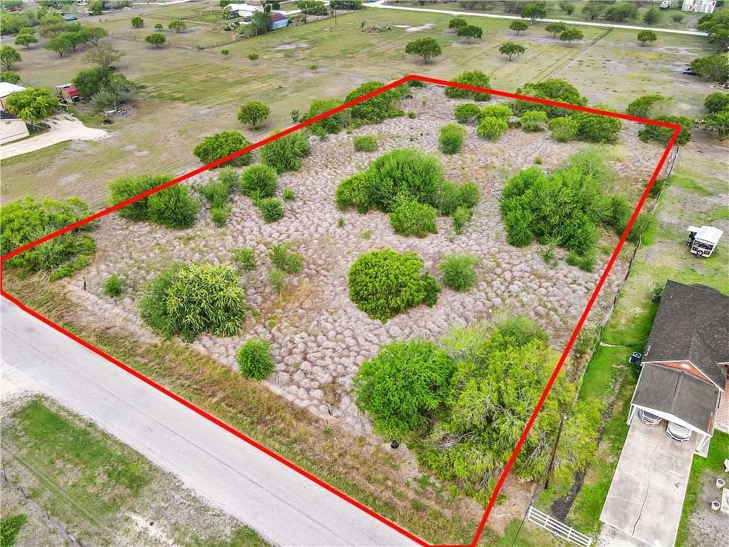 2 Acres of Residential Land for Sale in Robstown, Texas