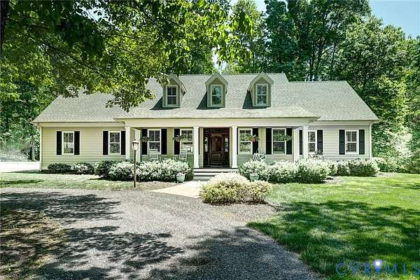 11.1 Acres of Land with Home for Sale in Powhatan, Virginia