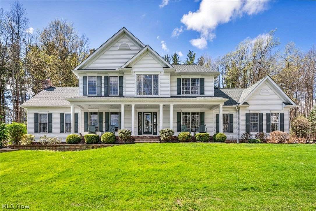 2.5 Acres of Land with Home for Sale in Chardon, Ohio