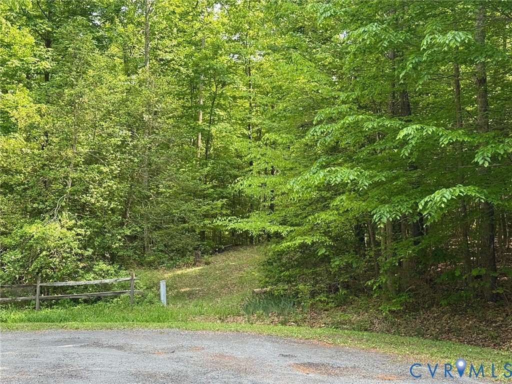5 Acres of Residential Land for Sale in New Kent, Virginia