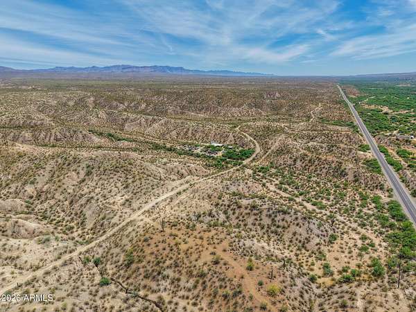 138 Acres of Land for Sale in Winkelman, Arizona
