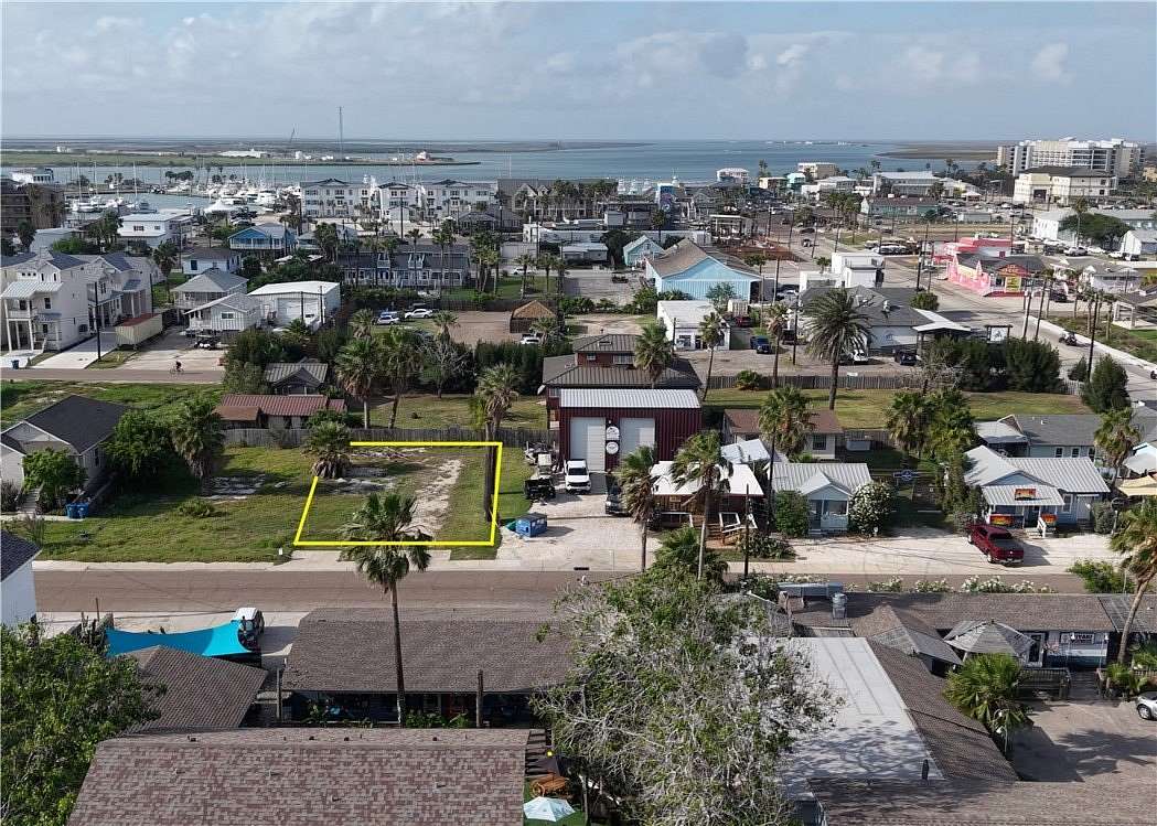 0.11 Acres of Commercial Land for Sale in Port Aransas, Texas