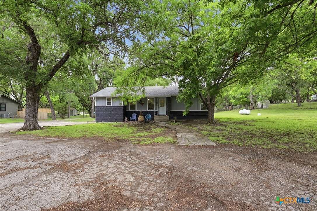 1.5 Acres of Land with Home for Sale in Lampasas, Texas