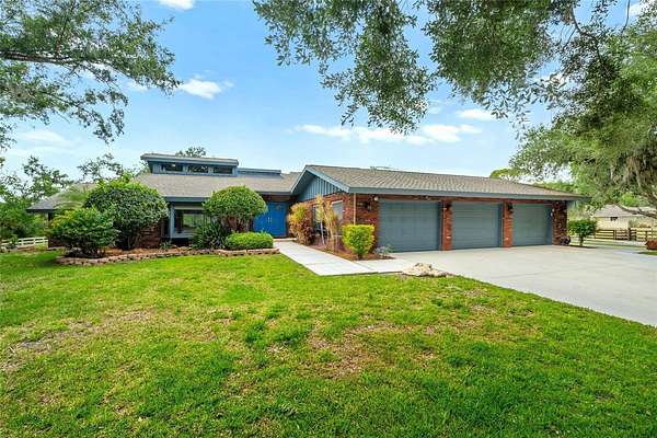 5 Acres of Land with Home for Sale in Sarasota, Florida