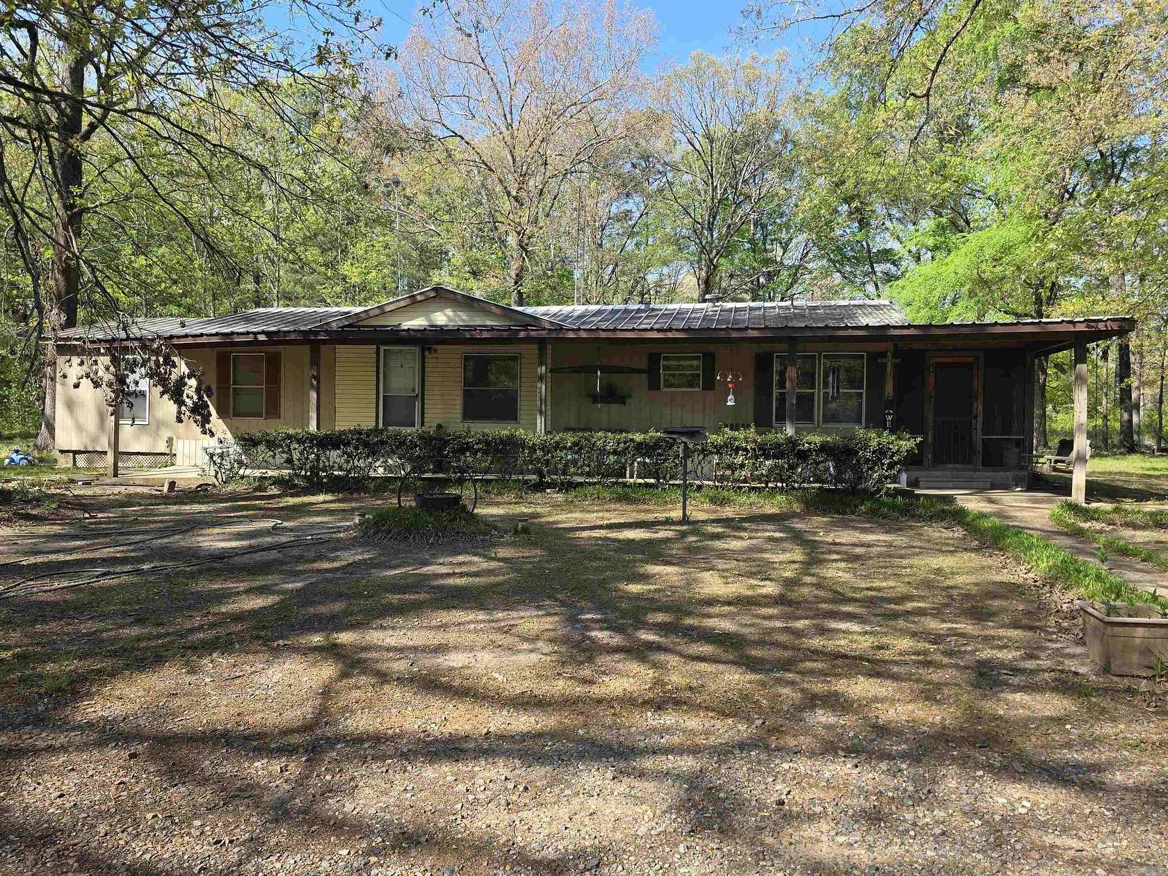 4.3 Acres of Land with Home for Sale in Pine Bluff, Arkansas