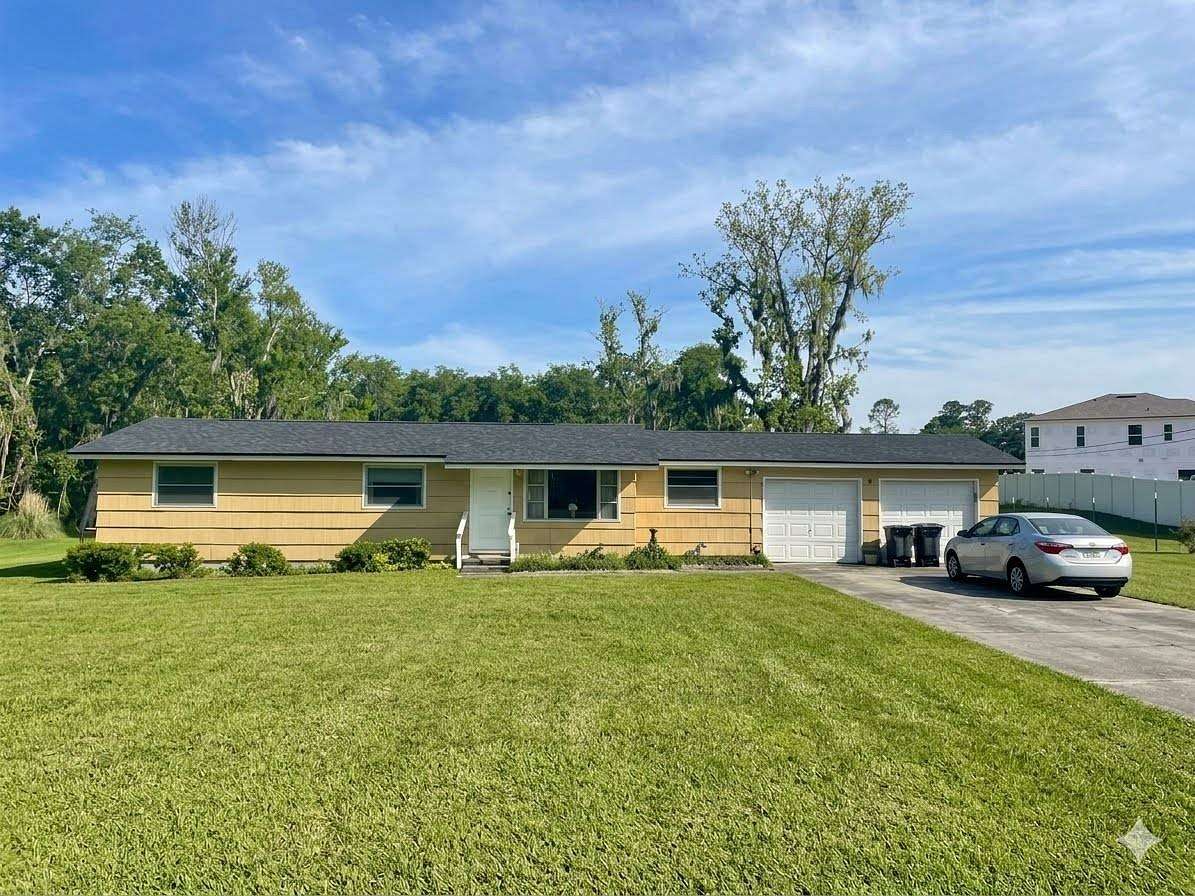 5.86 Acres of Land with Home for Sale in Jacksonville, Florida