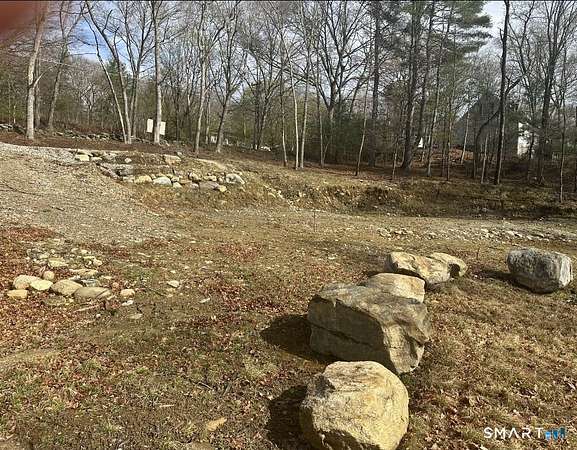 0.92 Acres of Land for Sale in Thompson, Connecticut