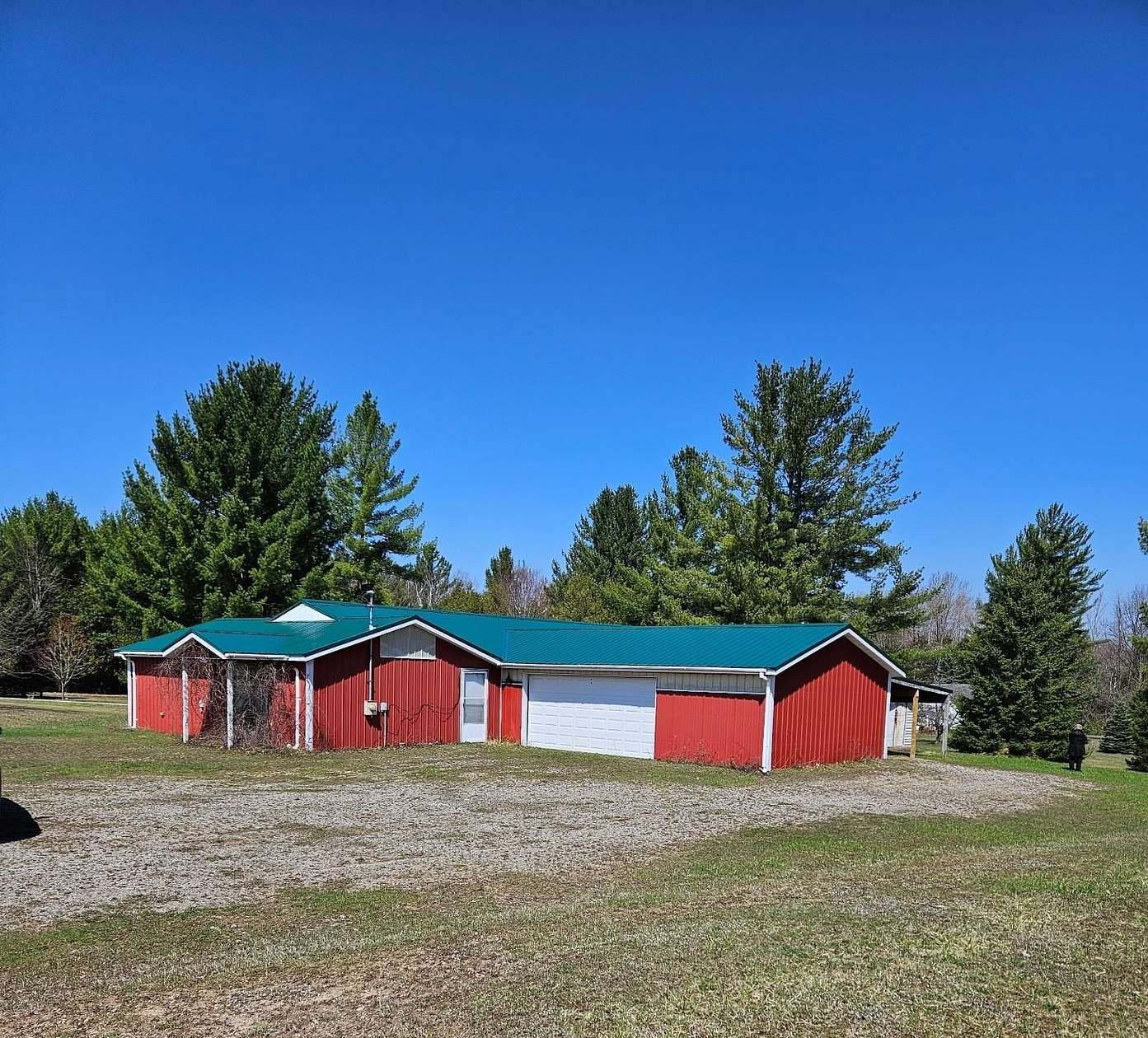 7 Acres of Improved Residential Land for Sale in Alger, Michigan