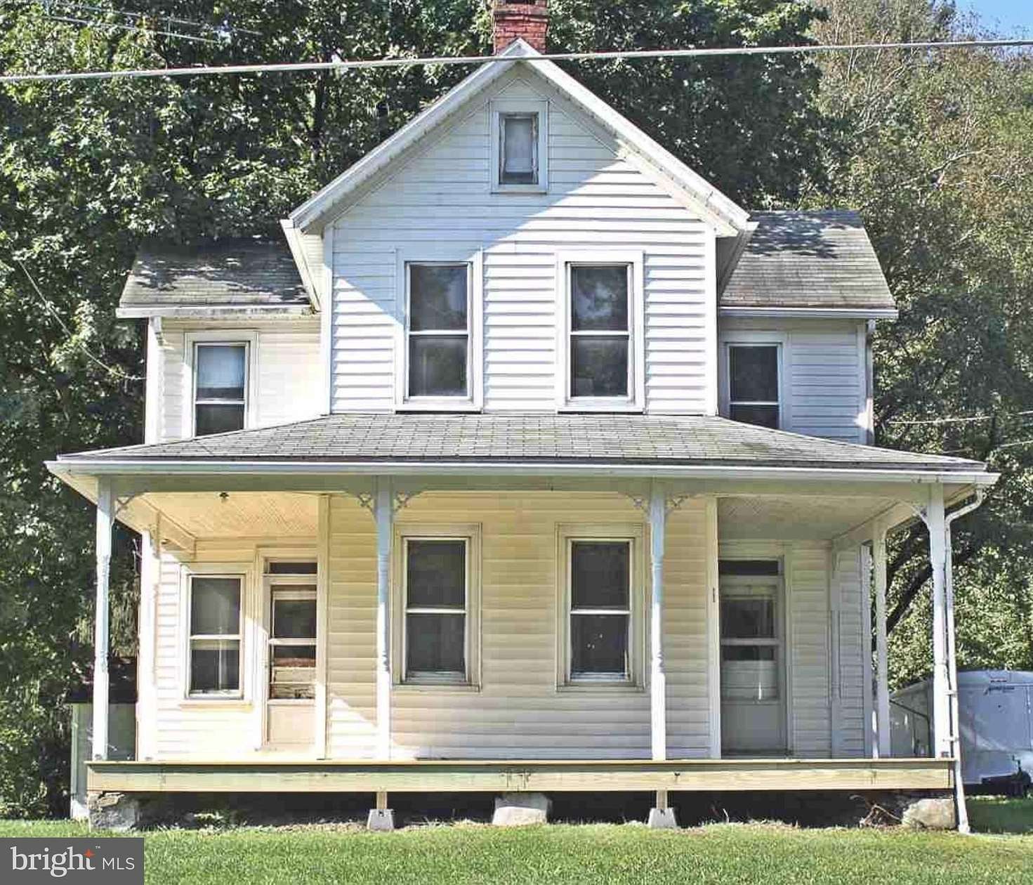 13.7 Acres of Recreational Land with Home for Sale in Aspers, Pennsylvania