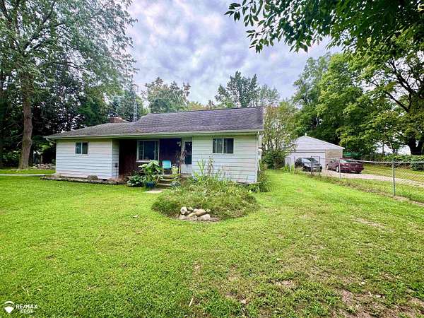 22.5 Acres of Agricultural Land with Home for Sale in Flint, Michigan