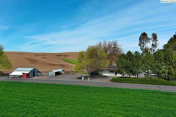 10.7 Acres of Land with Home for Sale in Pullman, Washington