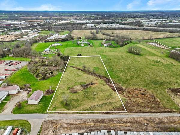 5 Acres of Land for Sale in Georgetown, Kentucky