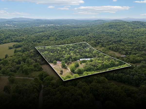 21.8 Acres of Recreational & Residential Land for Sale in Eagleville, Tennessee