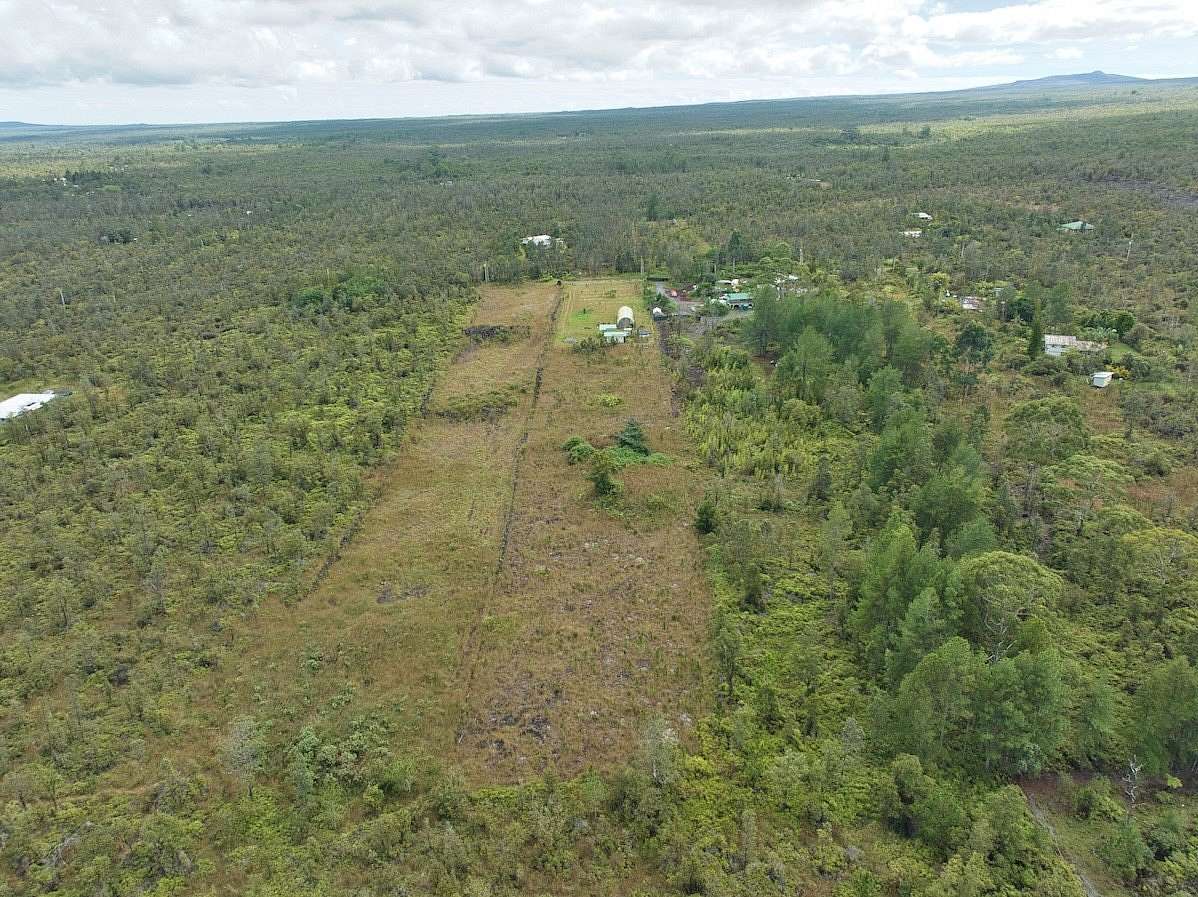 3 Acres of Land with Home for Sale in Volcano, Hawaii