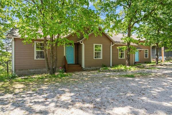 5 Acres of Land with Home for Sale in Eureka Springs, Arkansas