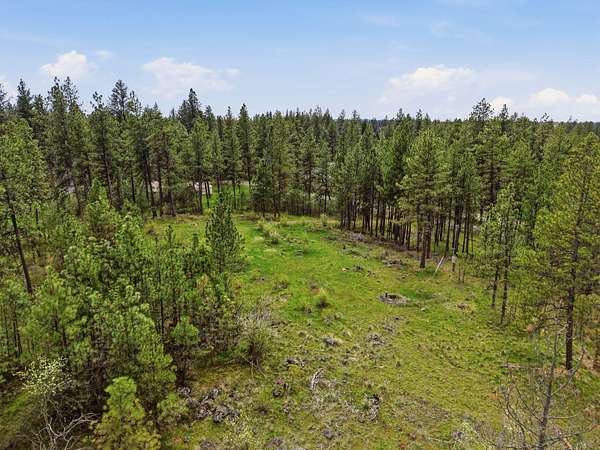 1.75 Acres of Residential Land for Sale in Spokane, Washington