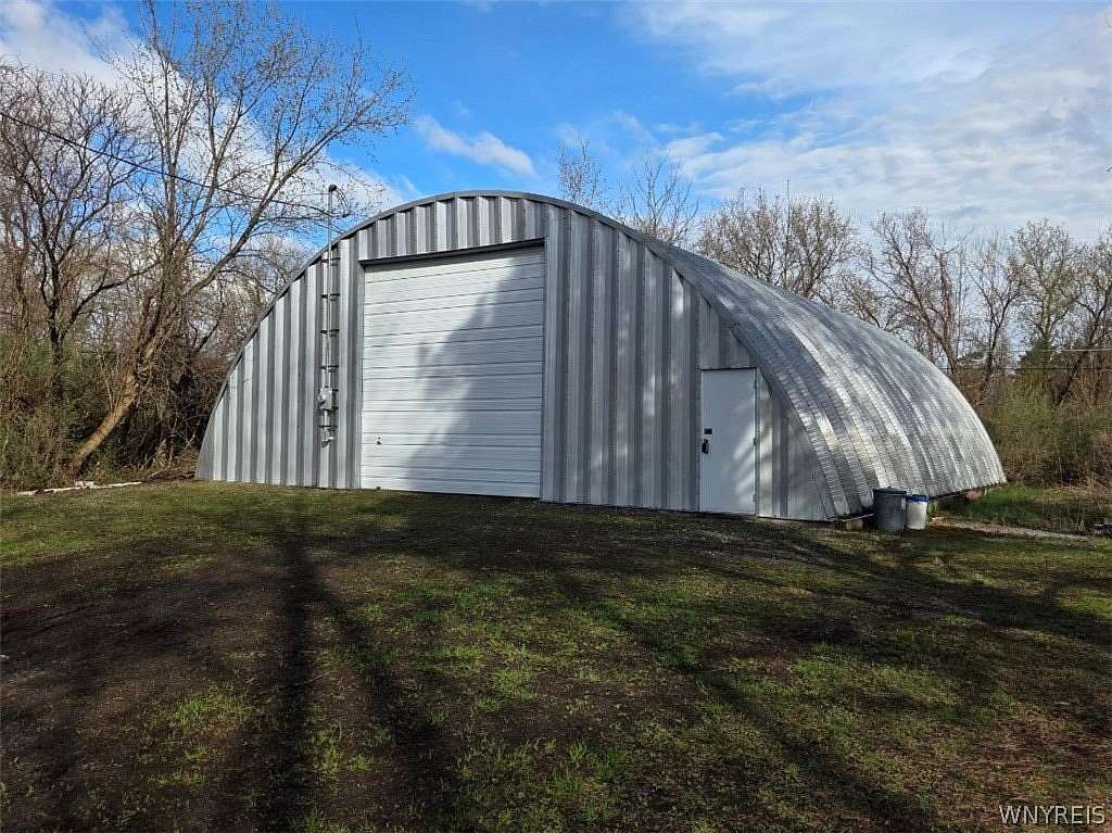 2.4 Acres of Residential Land for Auction in Stafford, New York