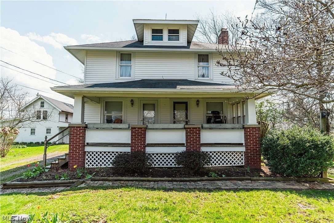 4.6 Acres of Land with Home for Auction in Creston, Ohio