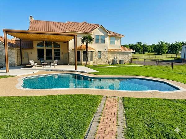 2.38 Acres of Land with Home for Sale in Fort Worth, Texas
