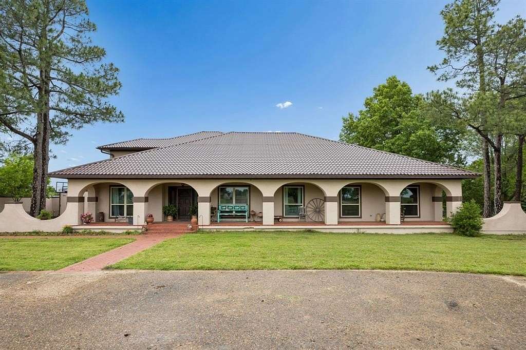 12 Acres of Land with Home for Sale in Rockwall, Texas