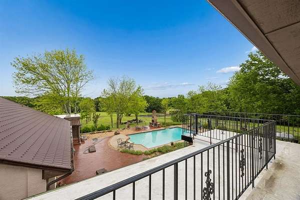 7 Acres of Land with Home for Sale in Rockwall, Texas