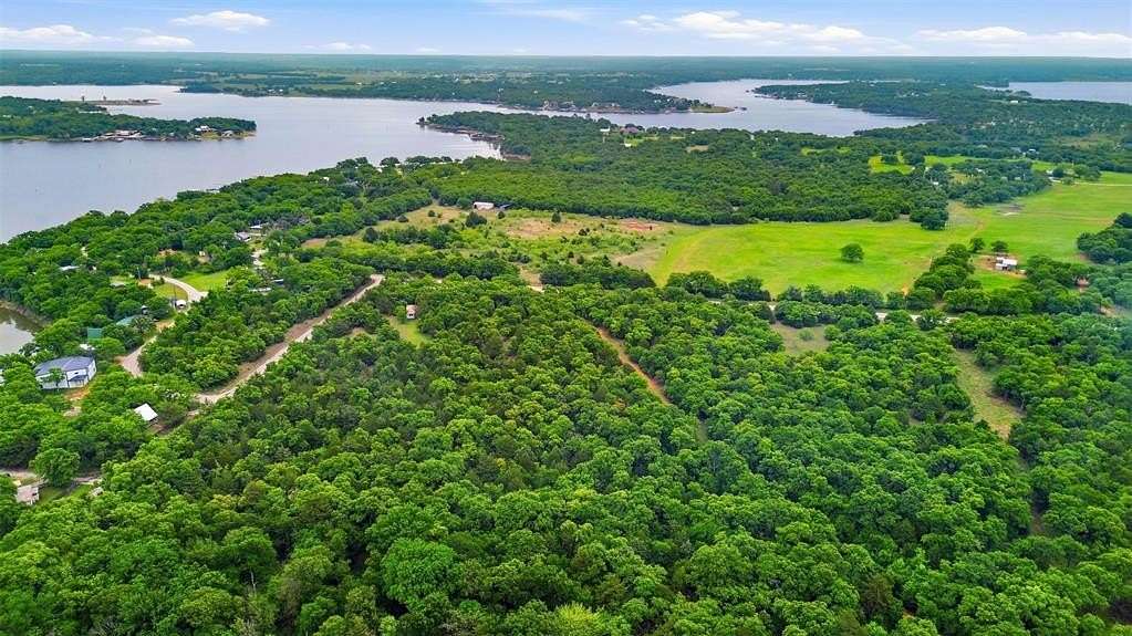 18.4 Acres of Land with Home for Sale in Bowie, Texas