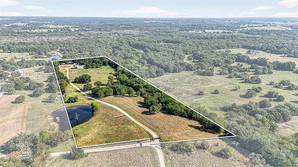 10.8 Acres of Land for Sale in Collinsville, Texas