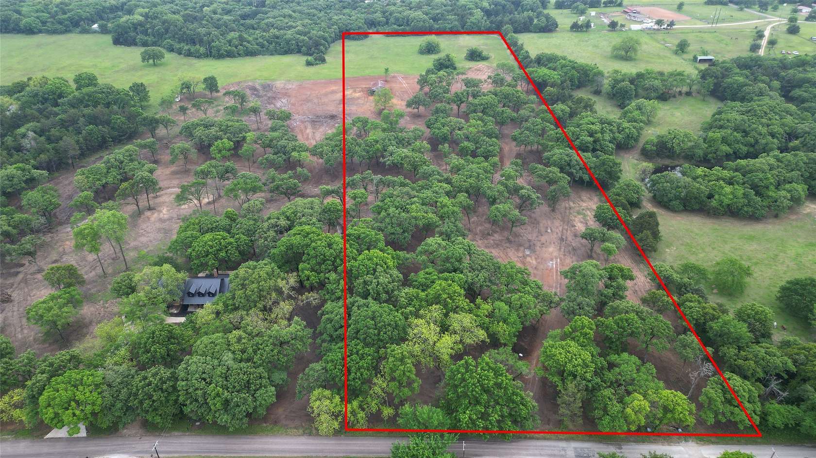 11 Acres of Land for Sale in Sadler, Texas