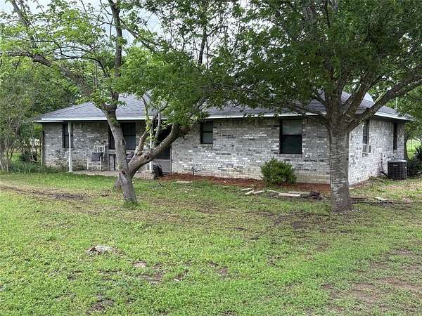 26.5 Acres of Agricultural Land with Home for Sale in Sulphur Springs, Texas