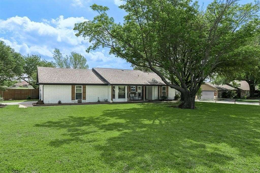 2 Acres of Land with Home for Sale in Southlake, Texas