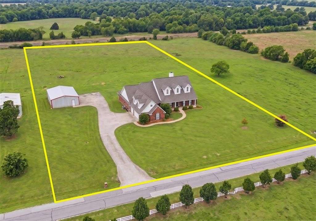 2.5 Acres of Land with Home for Sale in Haslet, Texas