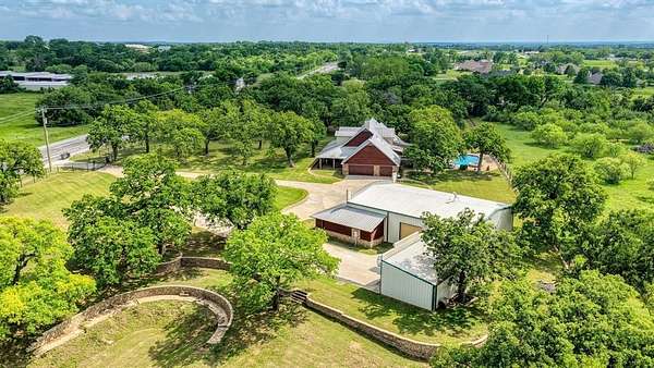 4.46 Acres of Land with Home for Sale in Weatherford, Texas
