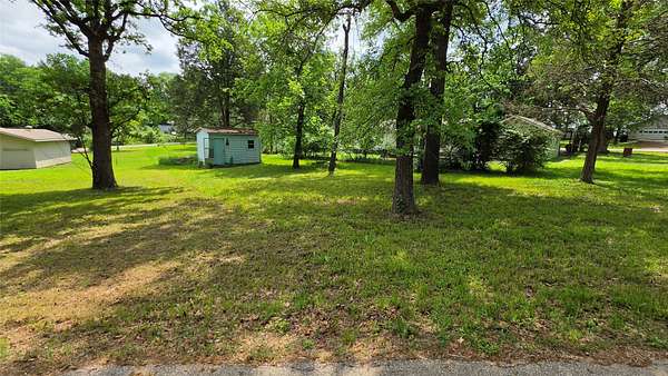 0.19 Acres of Residential Land for Sale in Tool, Texas