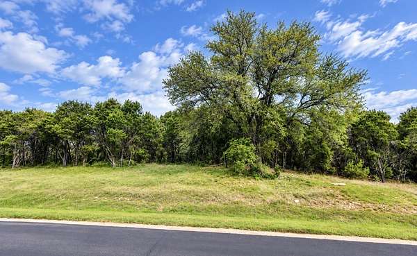 0.33 Acres of Residential Land for Sale in Cleburne, Texas