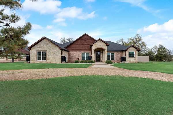 6 Acres of Land with Home for Sale in Bonham, Texas
