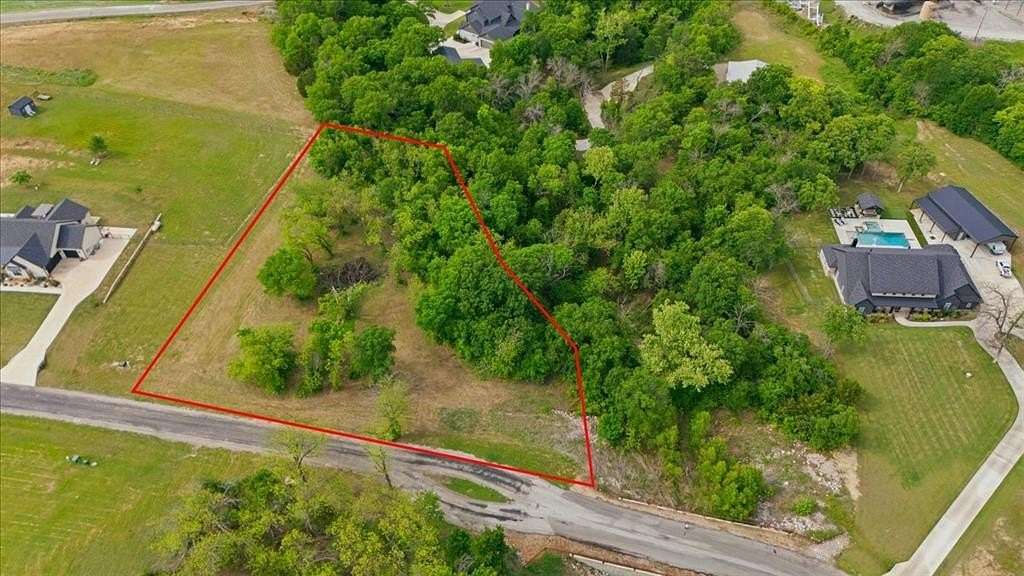 2 Acres of Residential Land for Sale in Azle, Texas